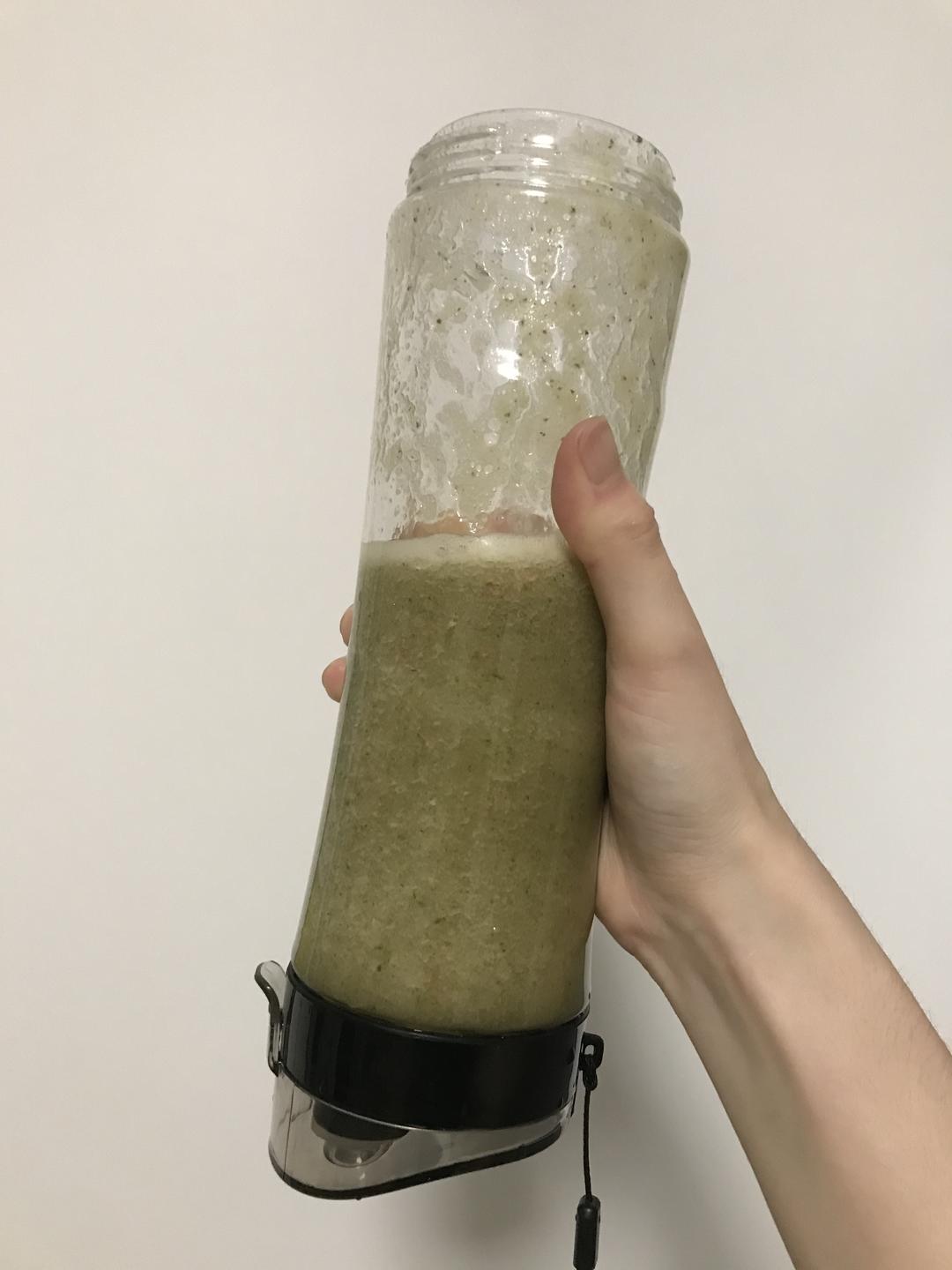 黄瓜西红柿汁