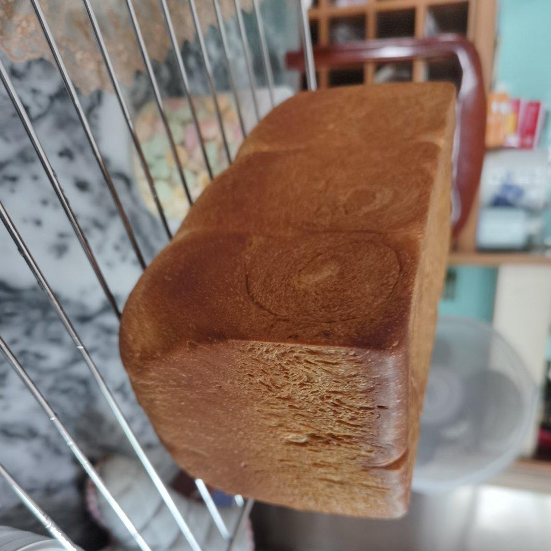 吐司，奶香手撕面包，超级香浓