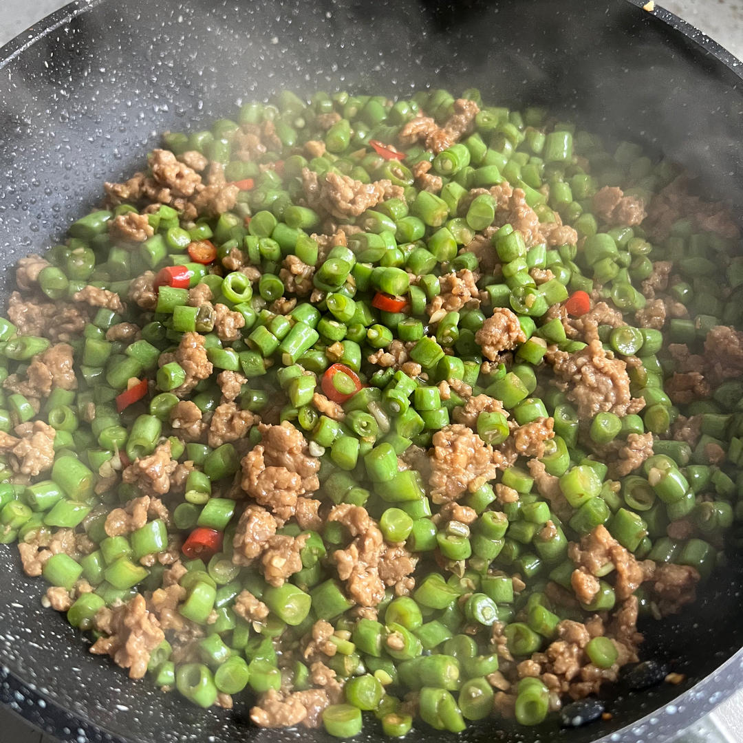肉沫豆角下饭菜