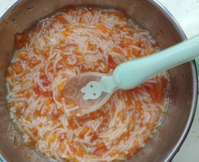 番茄胡萝卜面条（宝宝辅食）的做法