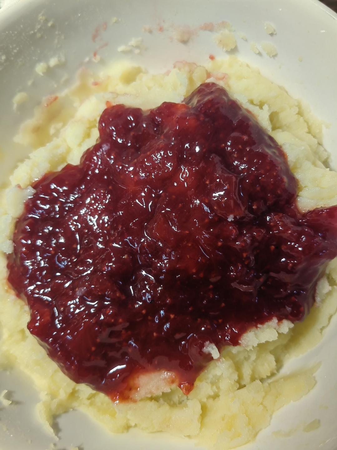 爱心甜点·蓝莓土豆泥