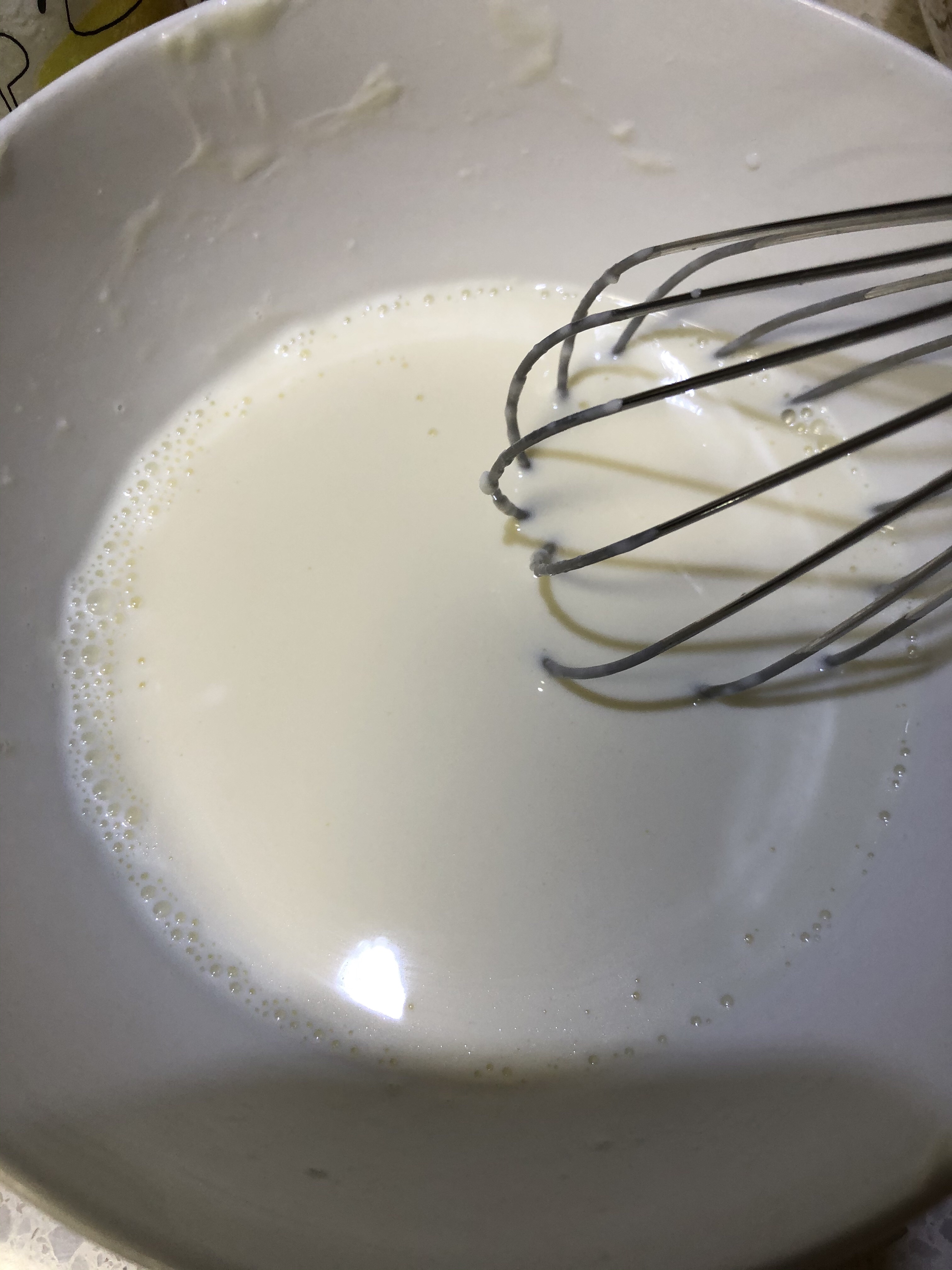 奶油奶酪纸杯蛋糕—消耗用剩的奶油奶酪的做法 步骤2