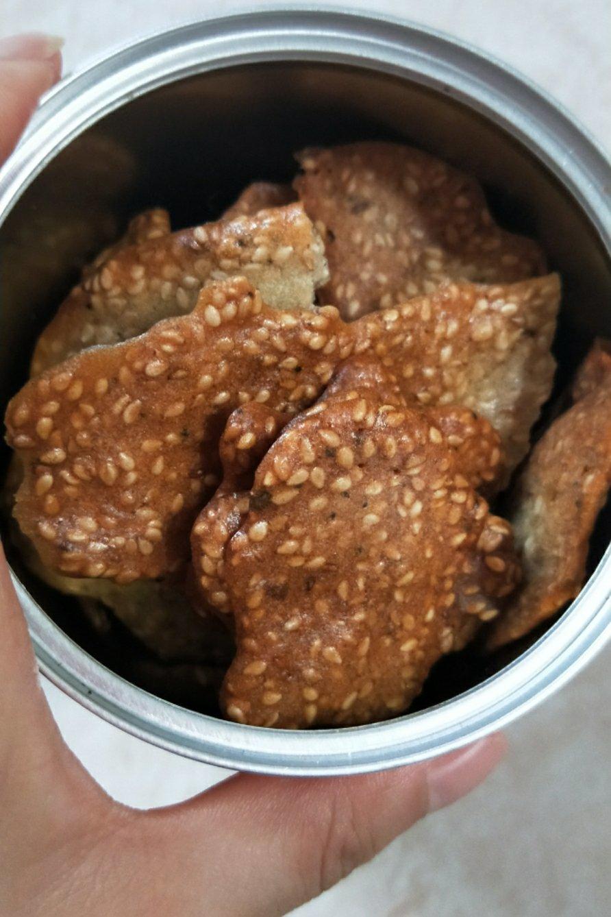 芝麻薄脆饼干