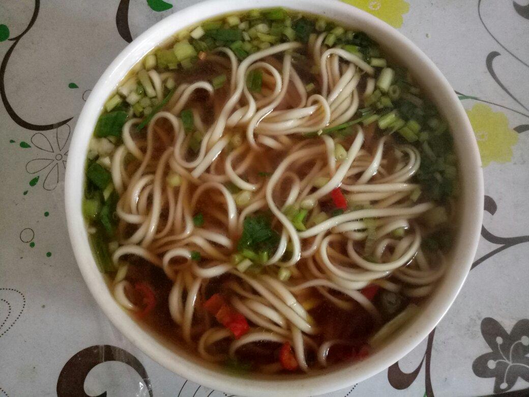 一碗酸汤面