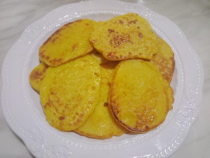 玉米糊煎饼