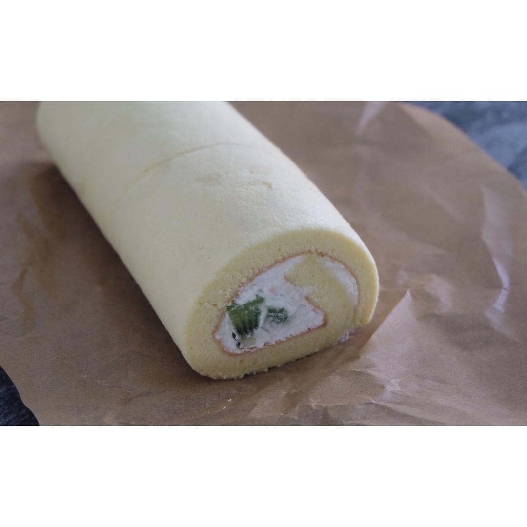 一个猕猴桃卷（蛋糕卷）