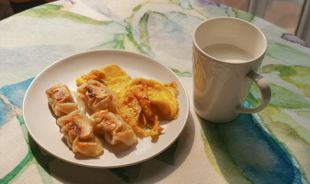 懒人快手抱蛋煎饺