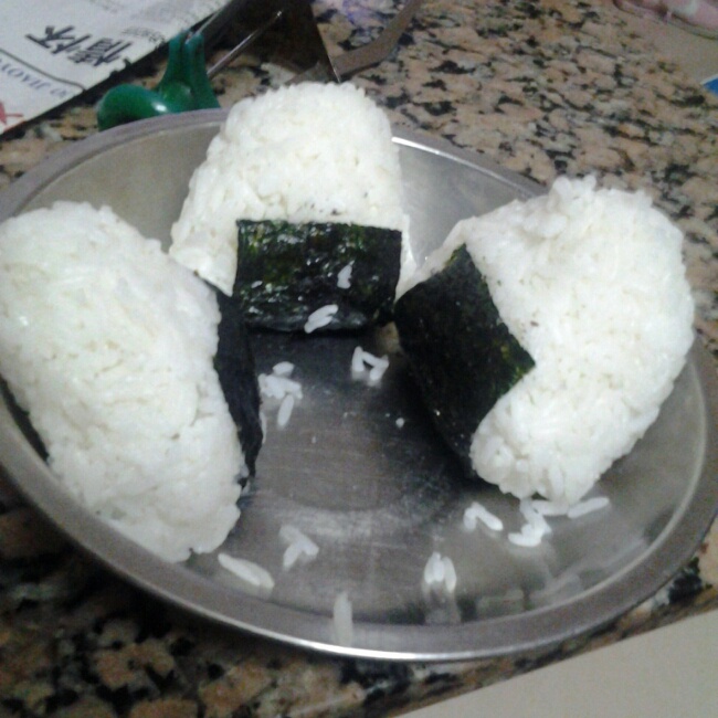 金枪鱼芝士饭团