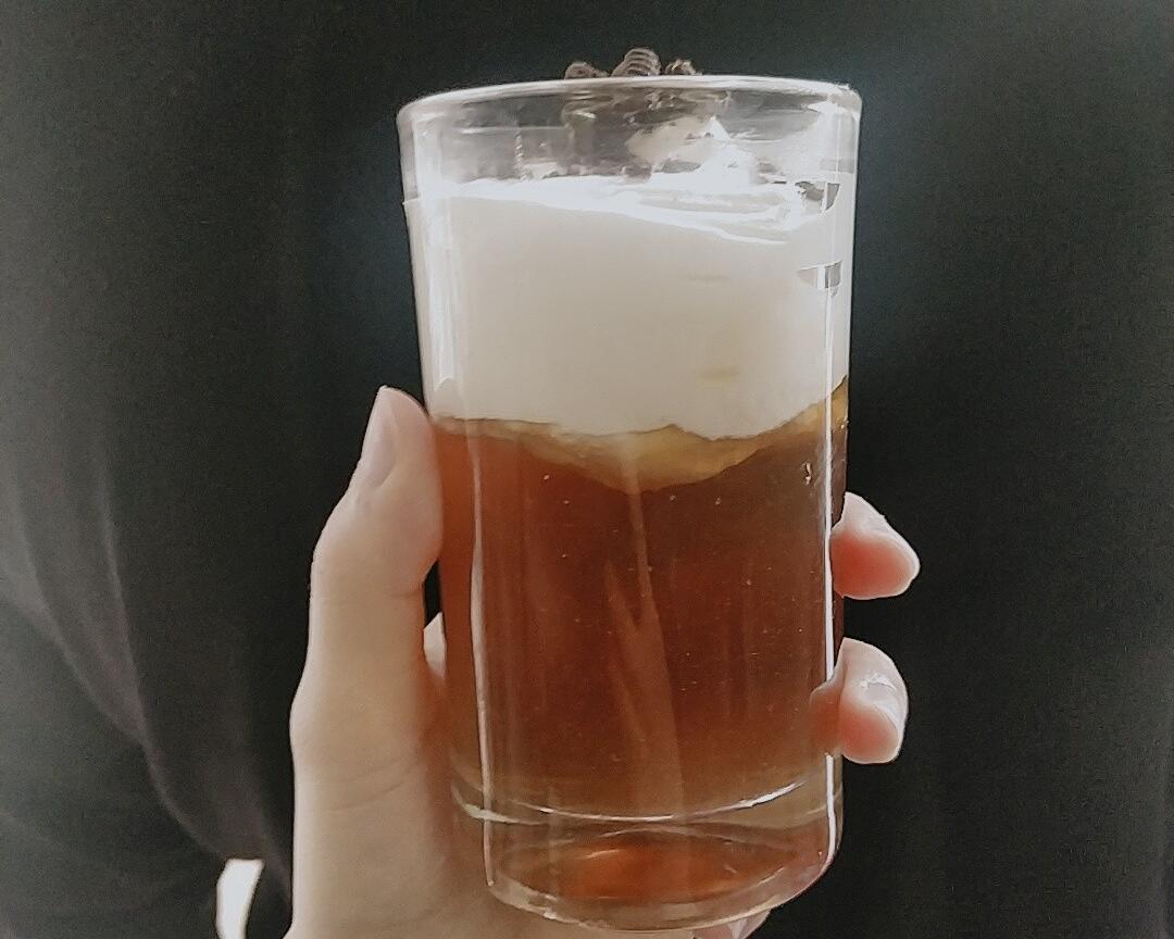 雪顶红茶？的做法