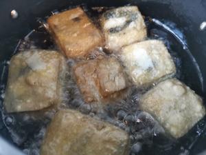 脆脆的酒酿馒头夹臭豆腐的做法 步骤4