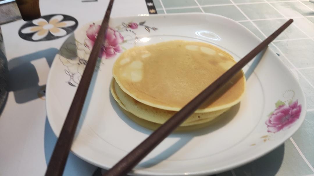 香蕉松饼（无油无糖快手早餐）