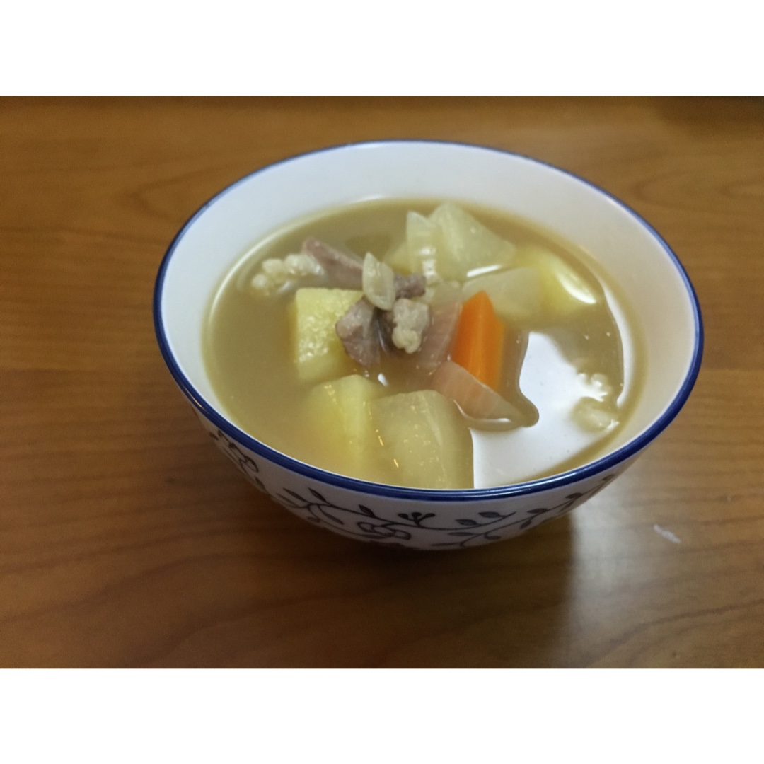 豚汁(猪肉味噌汤)