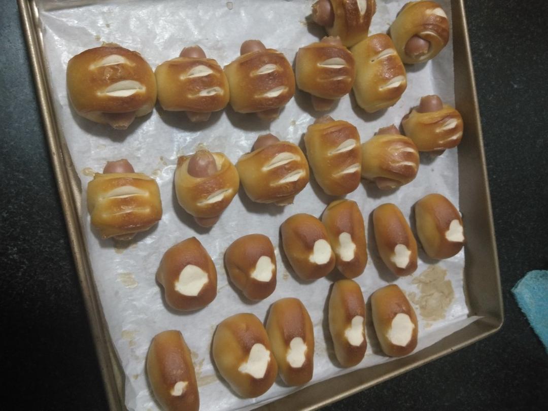 #烤100个面包# 🍞010 明星店的「碱水小丸子&小肉丸」