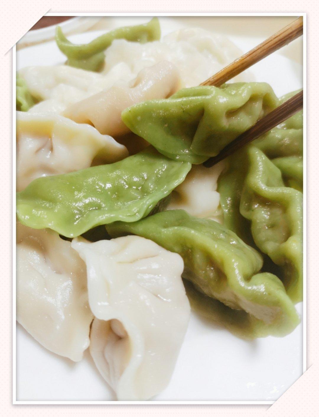 芹菜牛肉水饺