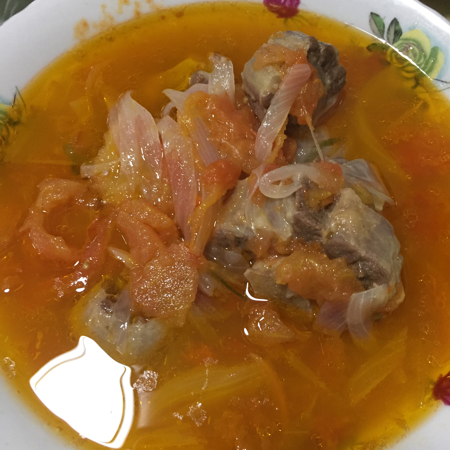 番茄牛尾汤