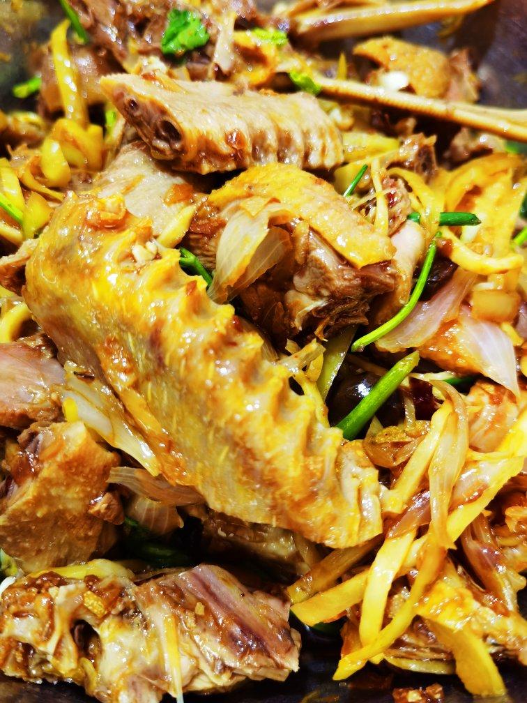 南宁特色美食─白切柠檬鸭