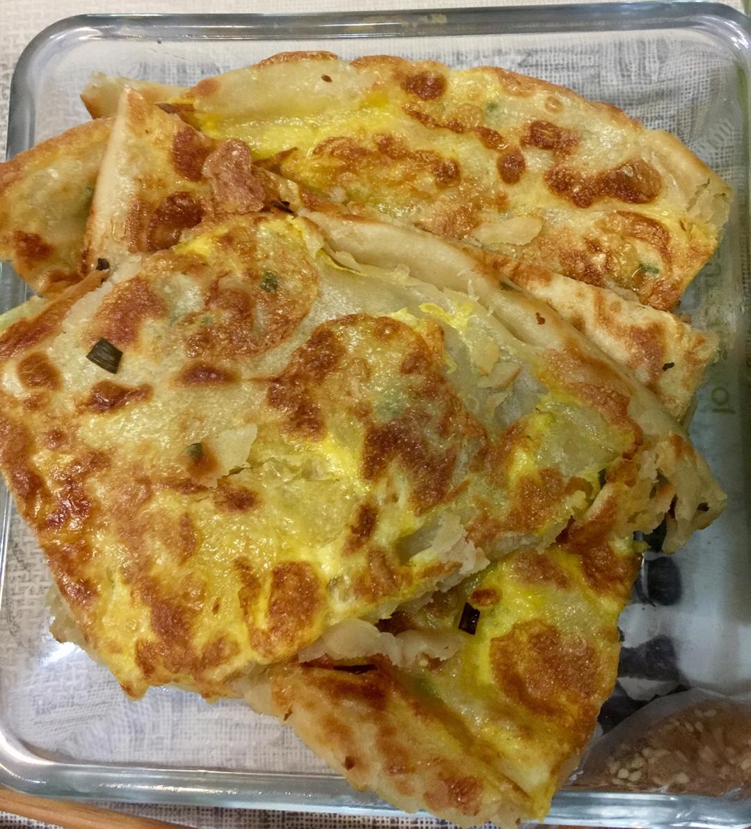 鸡蛋葱油饼                  （更新饼坯保存方法）