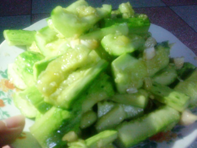 凉拌黄瓜