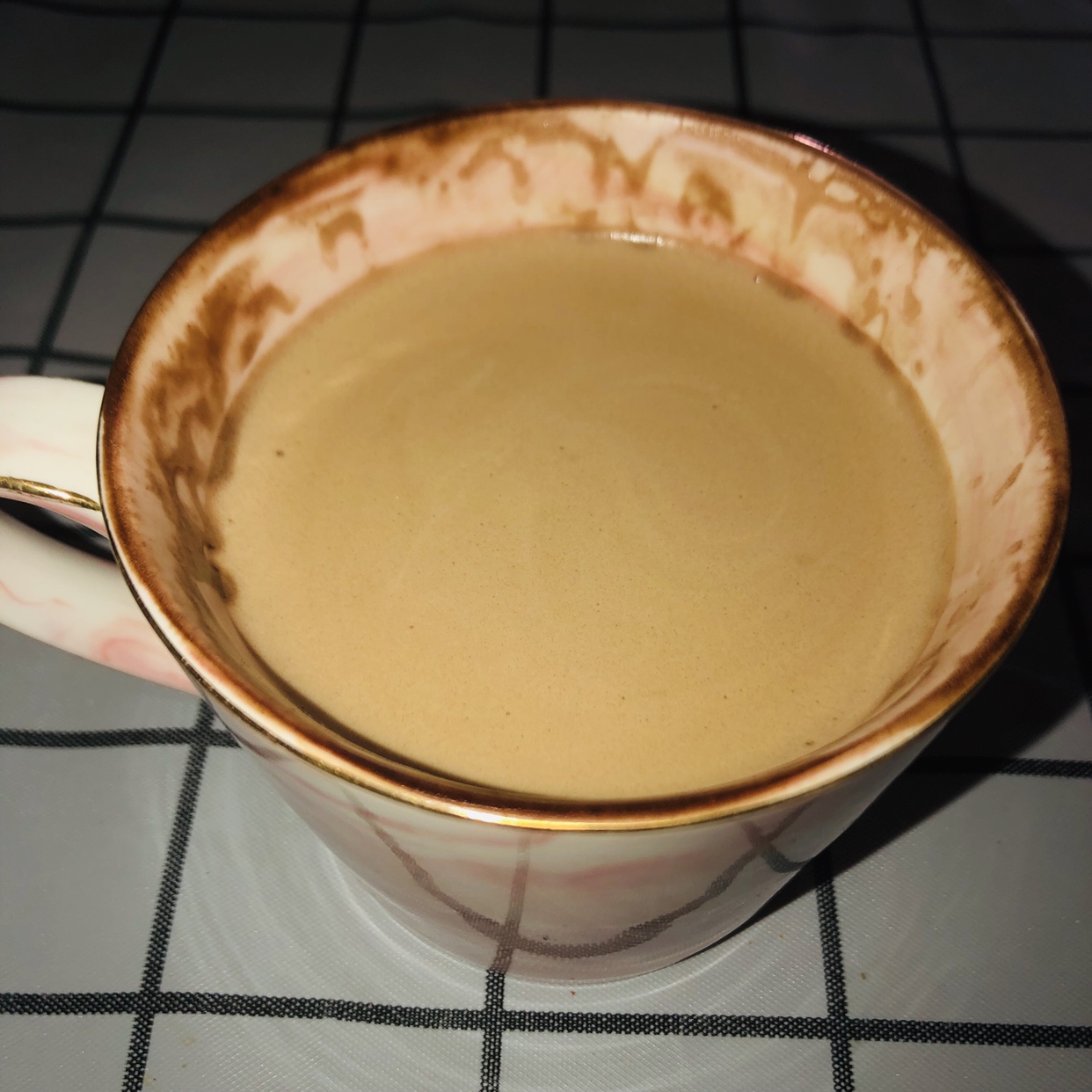 简单两步做热摩卡咖啡