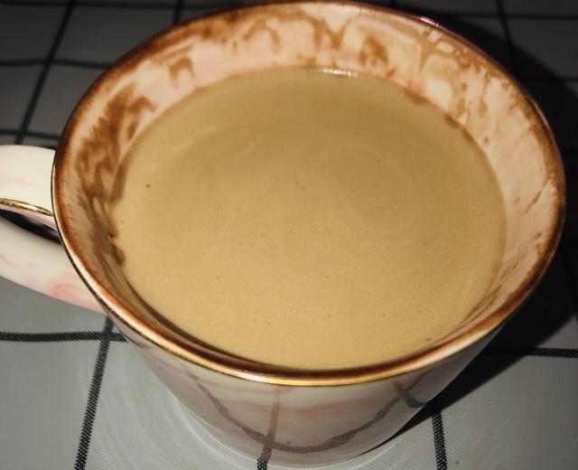 简单两步做热摩卡咖啡的做法