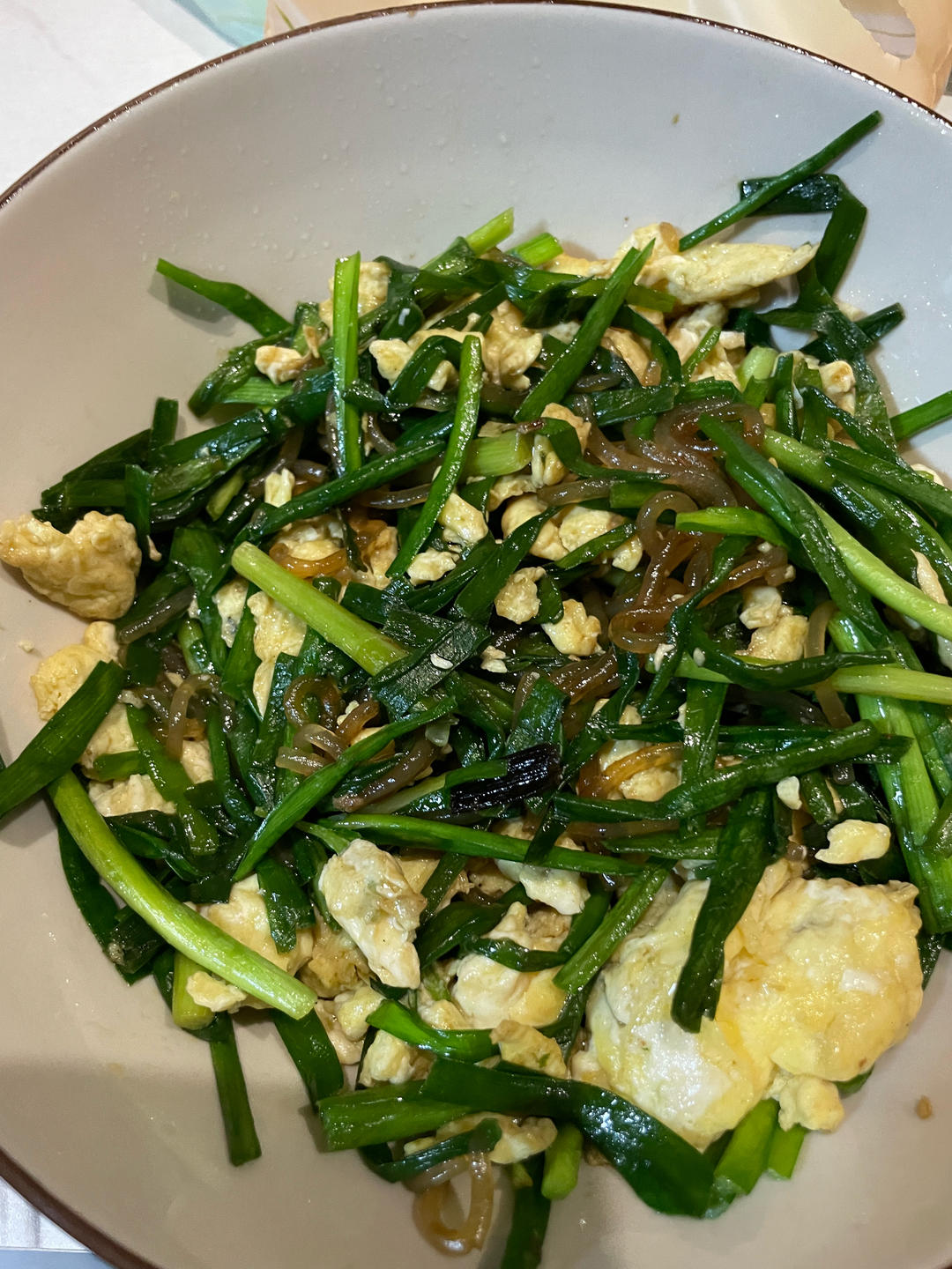 韭菜炒鸡蛋——三分钟快手下饭菜 掌握火候的秘诀
