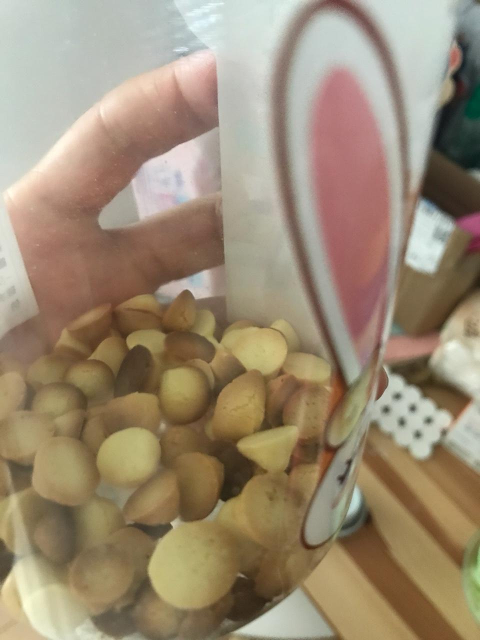 宝宝奶香蛋黄小溶豆