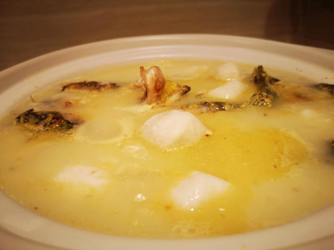 昂子鱼豆腐汤