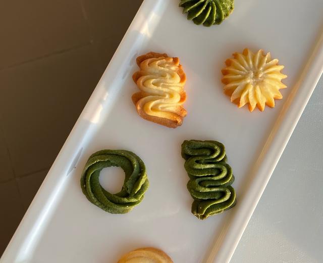 家庭必备一碰就碎超简单维也纳饼干(超详细步骤答疑)的做法