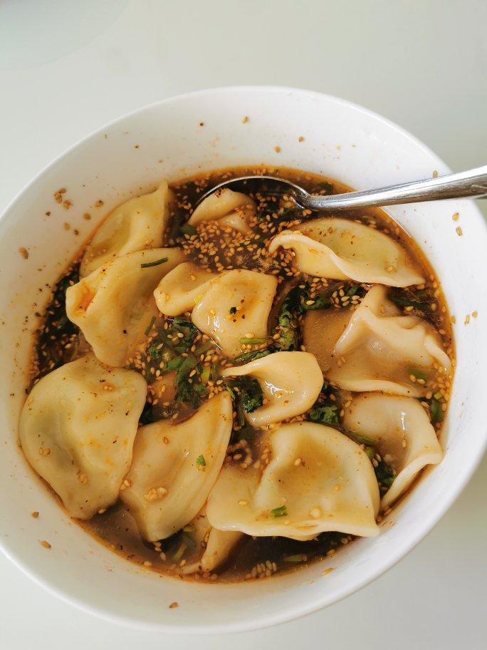 🔥五分钟搞定❗️酸辣开胃一吃就上瘾的酸汤水饺