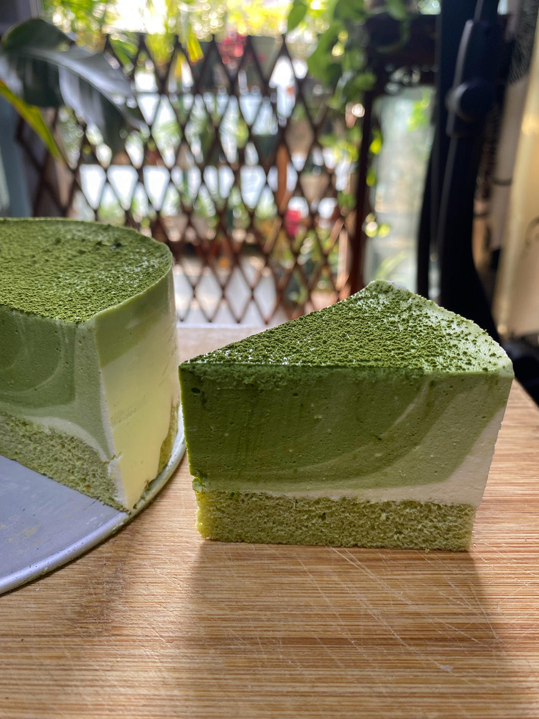 渐变抹茶慕斯蛋糕：我Amanda带着既美又作的抹茶甜点又来了！【曼食慢语】
