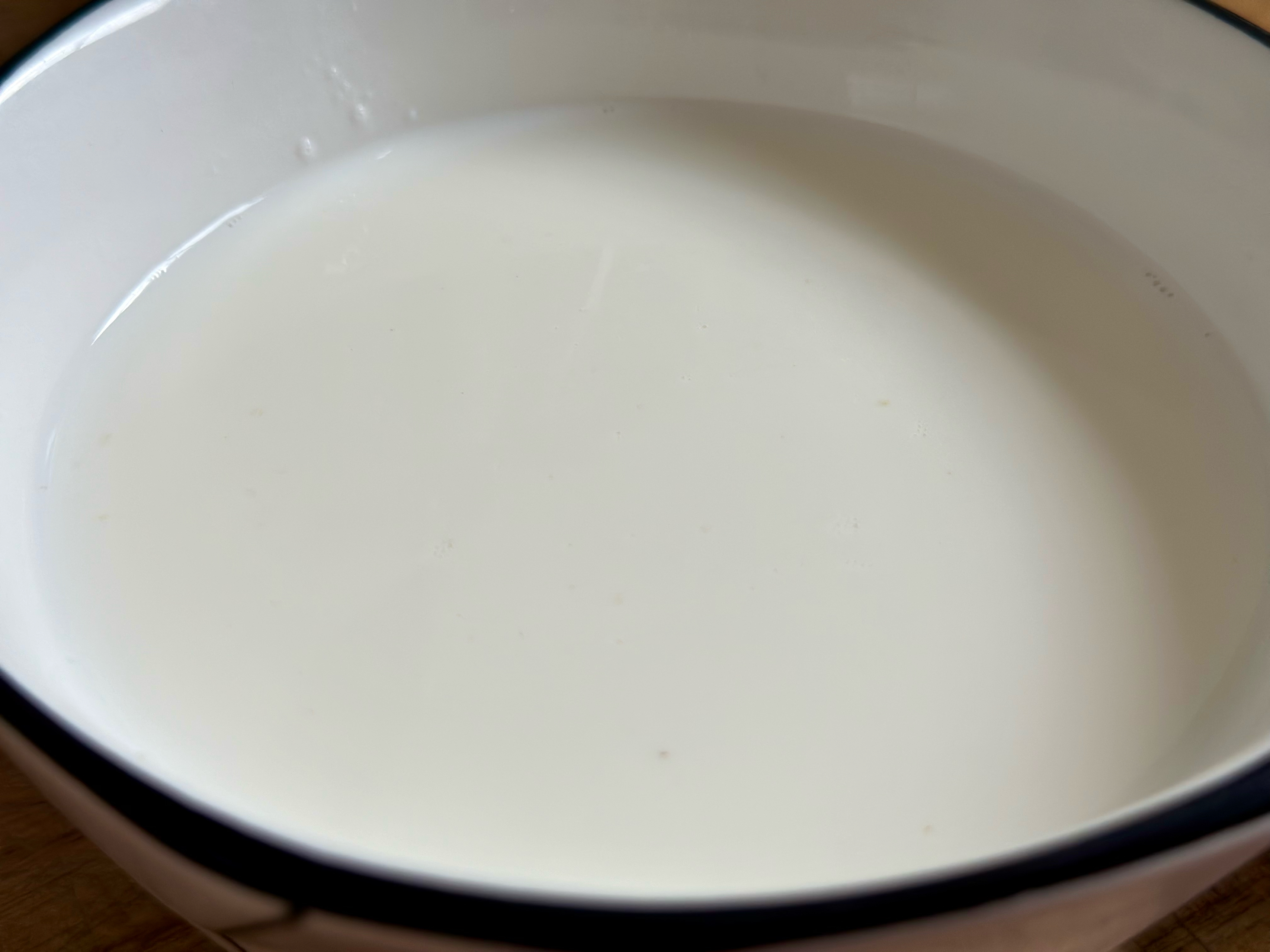 极简双皮奶｜鲜奶炖蛋的做法 步骤5