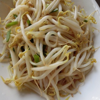韭菜炒豆芽