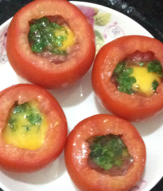 宝宝辅食：番茄鸡蛋杯—小小的鸡蛋杯，简单快手，口感酸爽嫩滑 ~