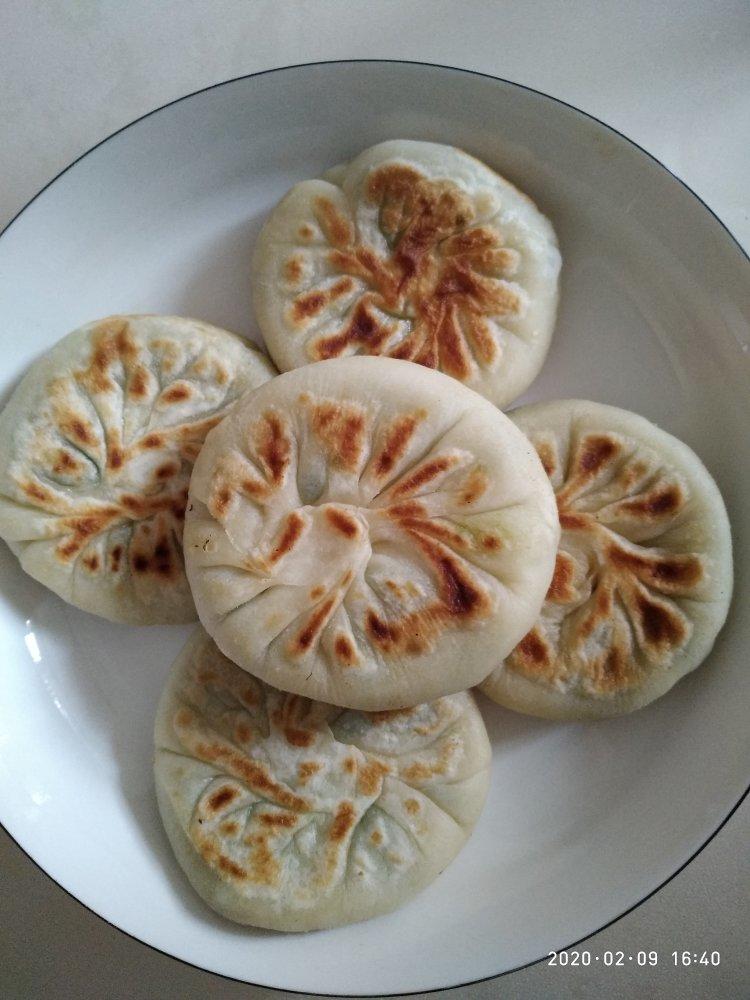 皮薄馅大～韭菜鸡蛋饼