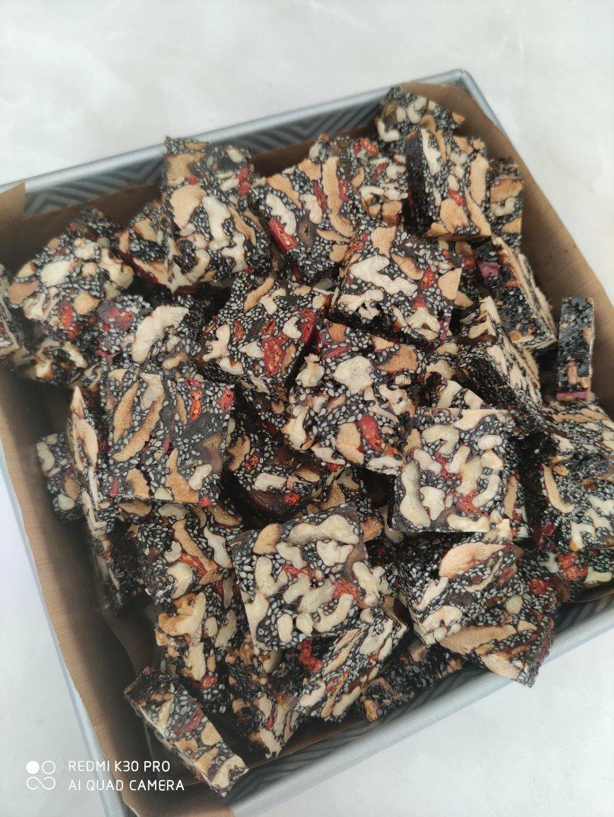 阿胶糕（固元膏）