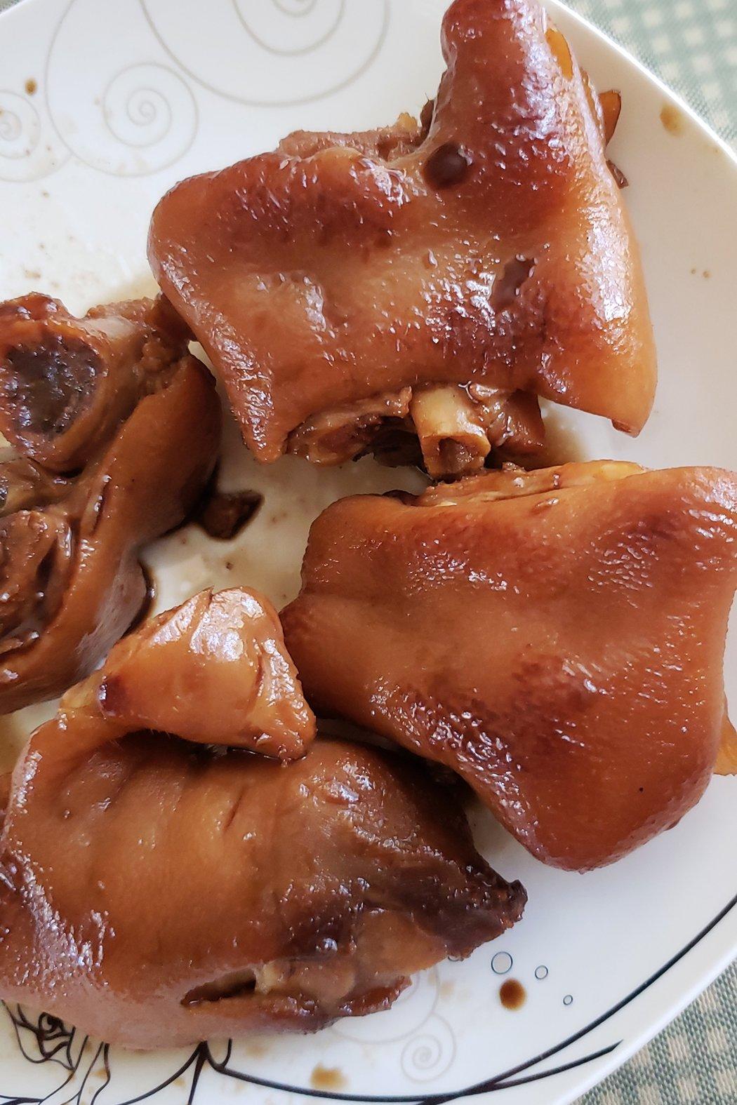 朱颜墨做的酱香卤猪蹄