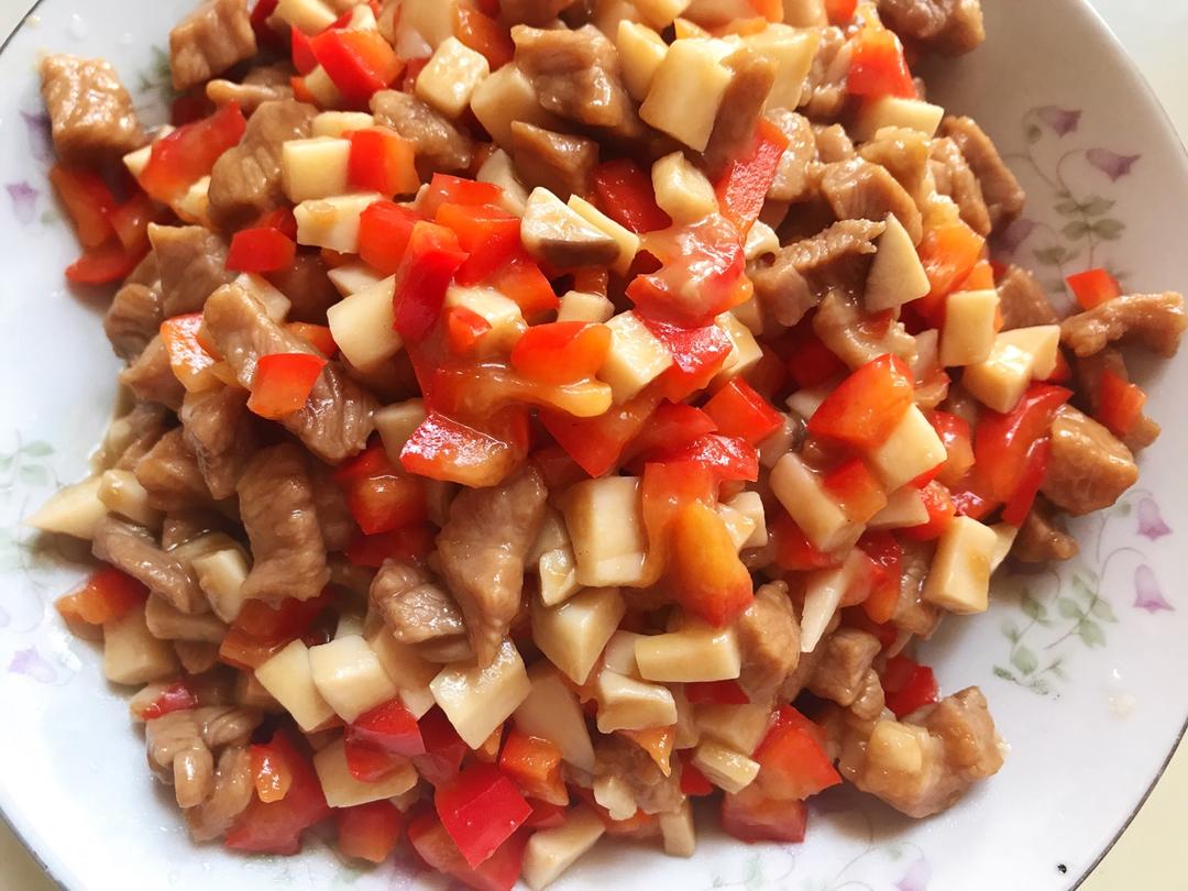 黑椒杏鲍菇牛肉粒
