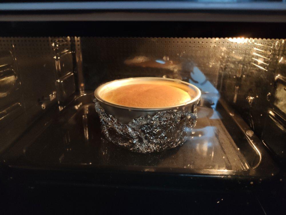 轻芝士（乳酪）蛋糕