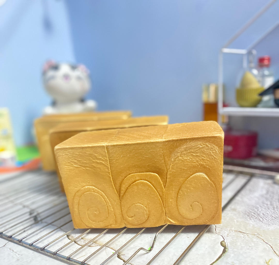 吐司，奶香手撕面包，超级香浓