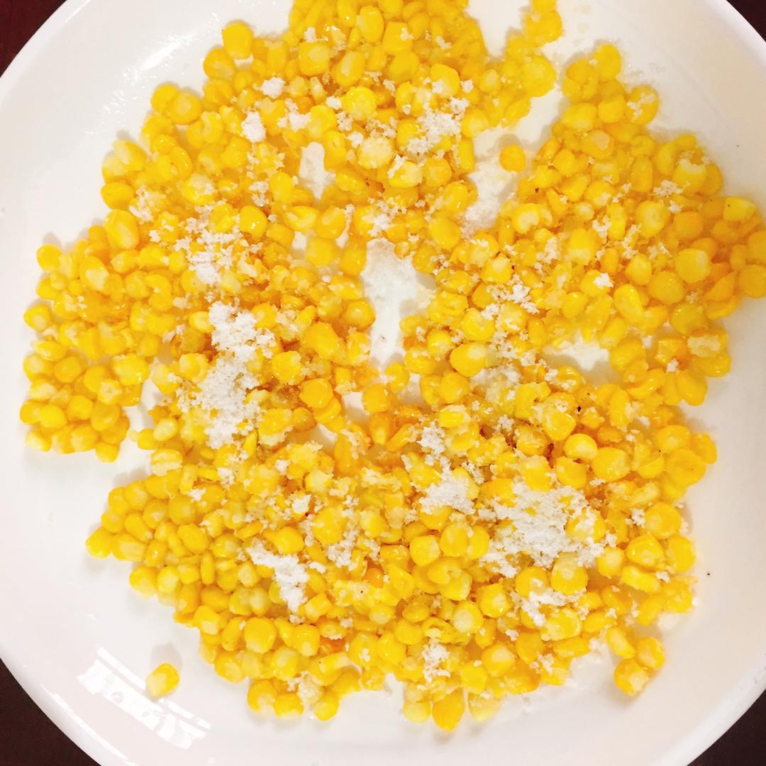 棒棒哒！这样做出的玉米烙，就是大厨的水平！（多动图，孔瑶的食谱）