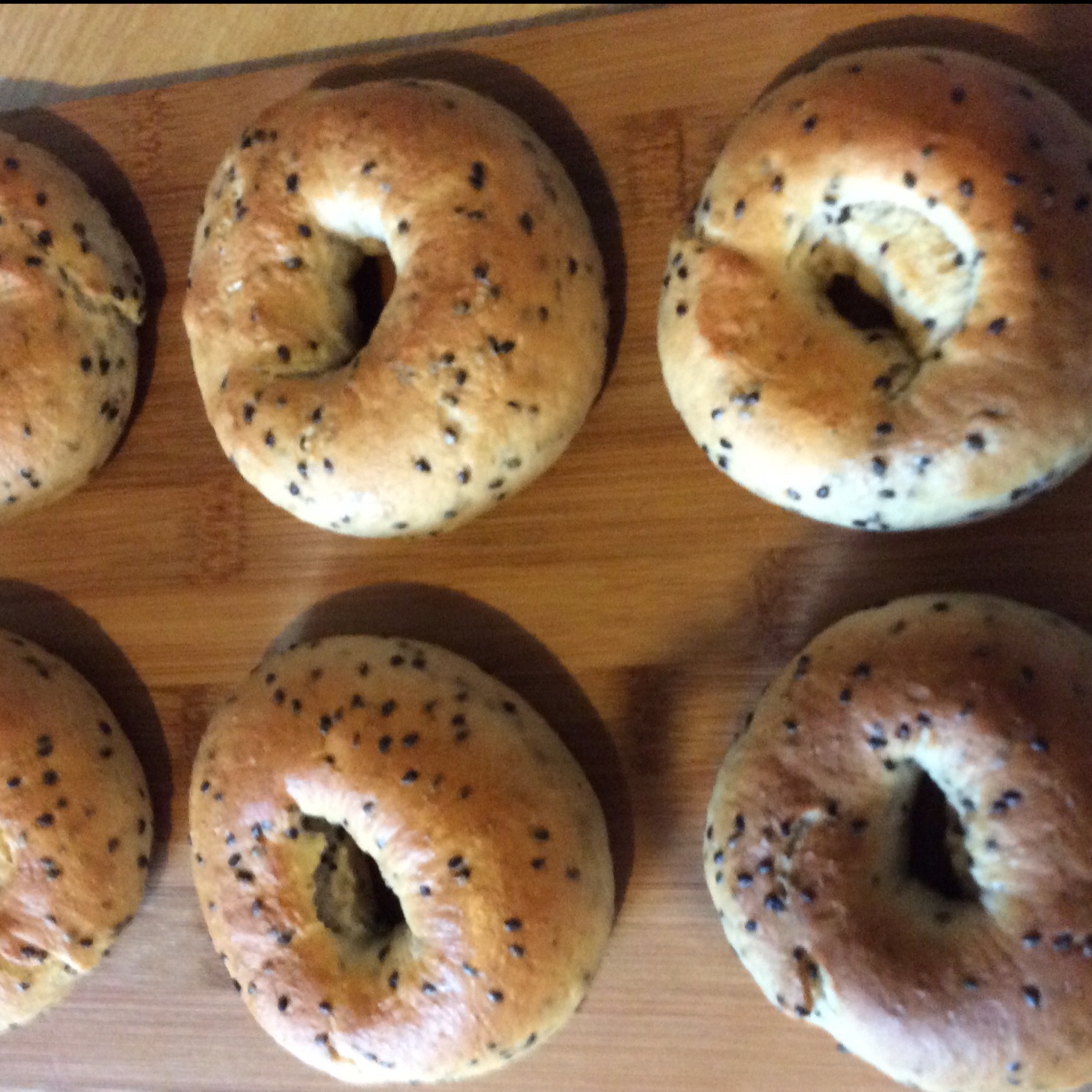 黑芝麻全麦贝果