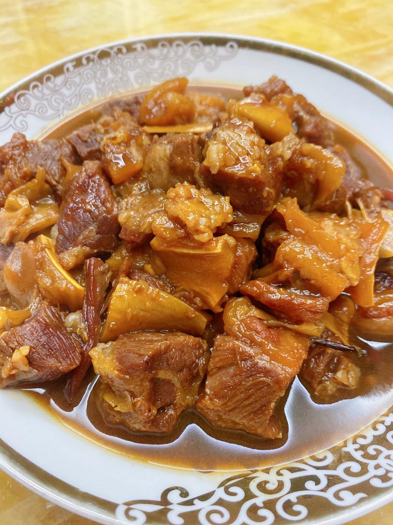 超级无敌好吃的红烧牛肉