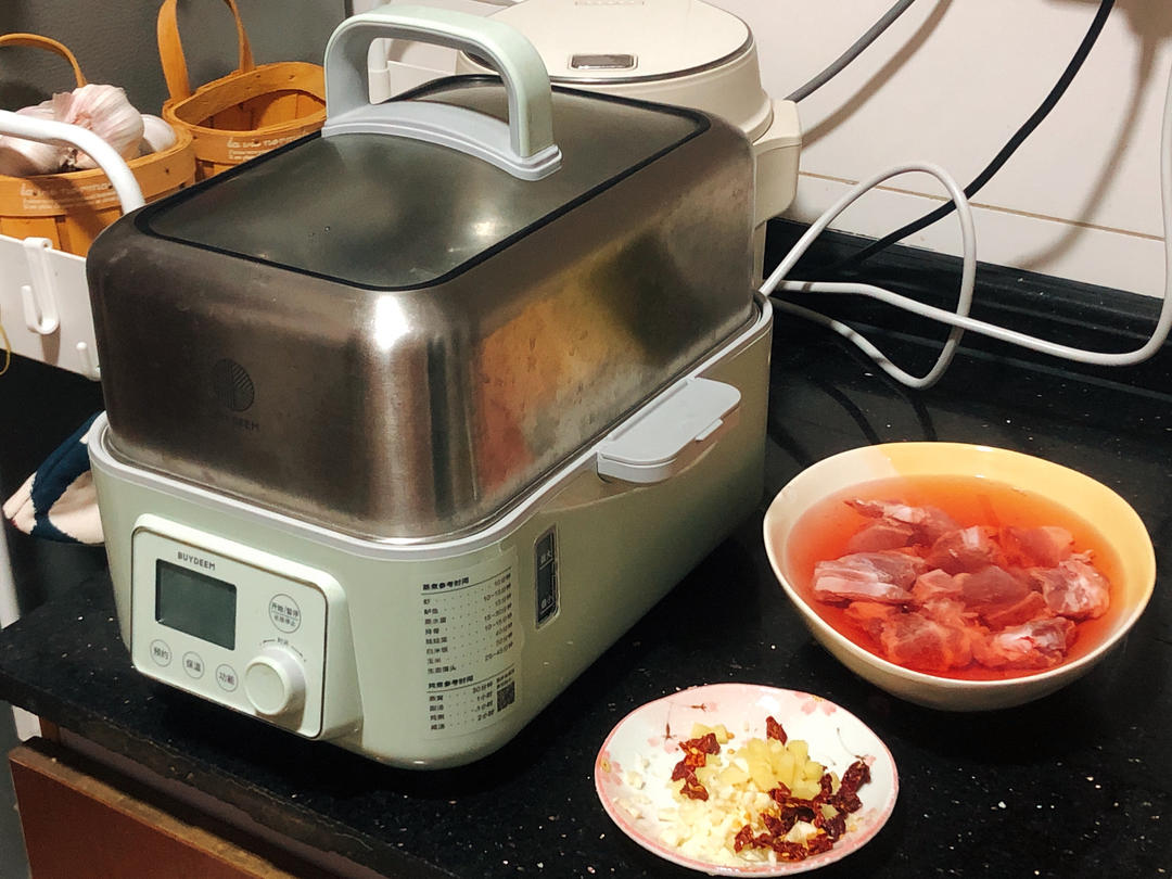 蒜香脆皮鸡翅【烤肉锅食谱11月】