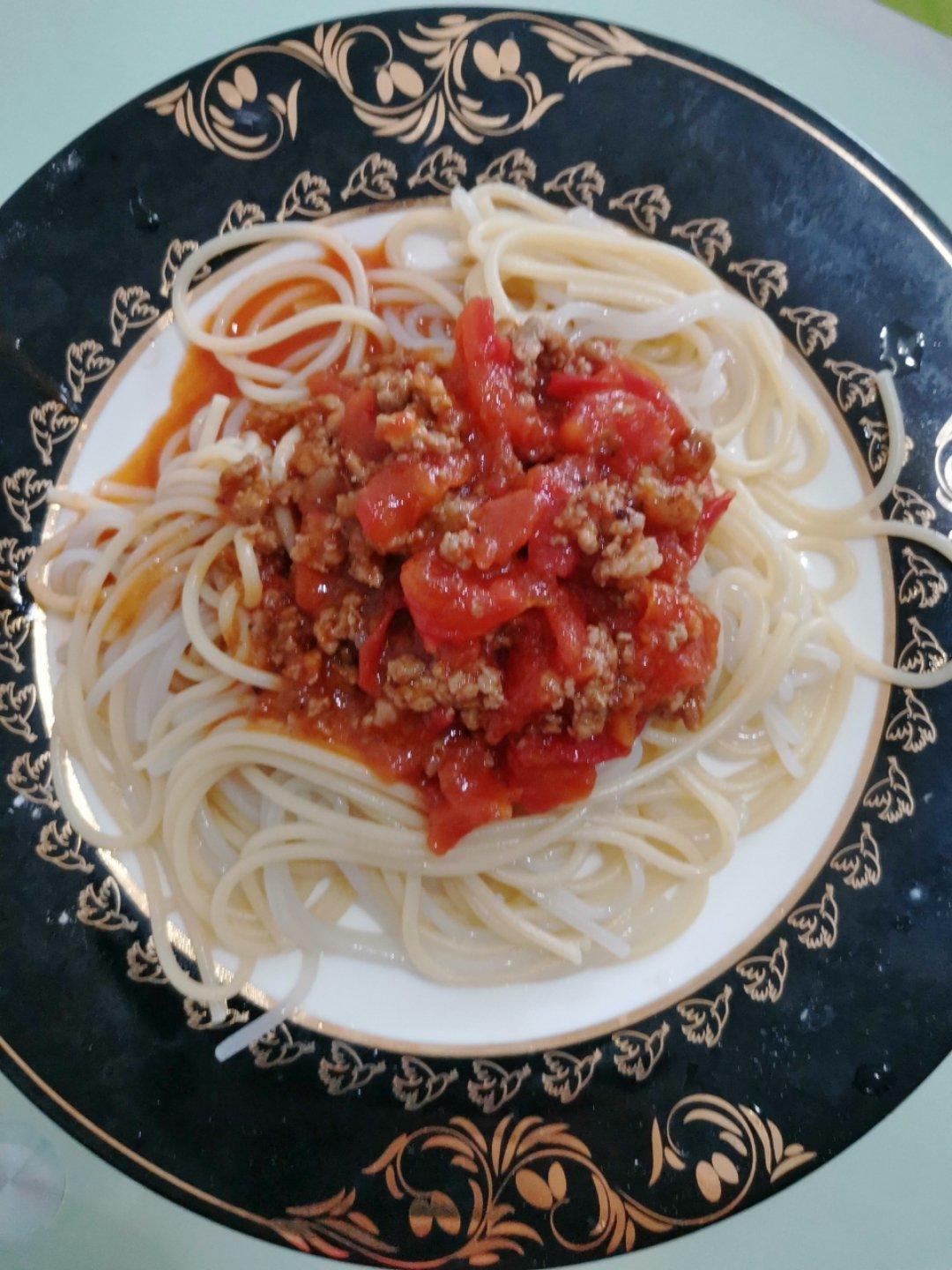番茄肉酱意面