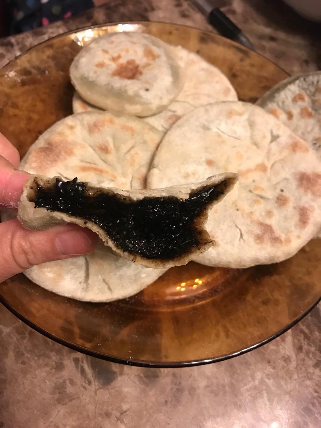 黑芝麻糖火烧的做法