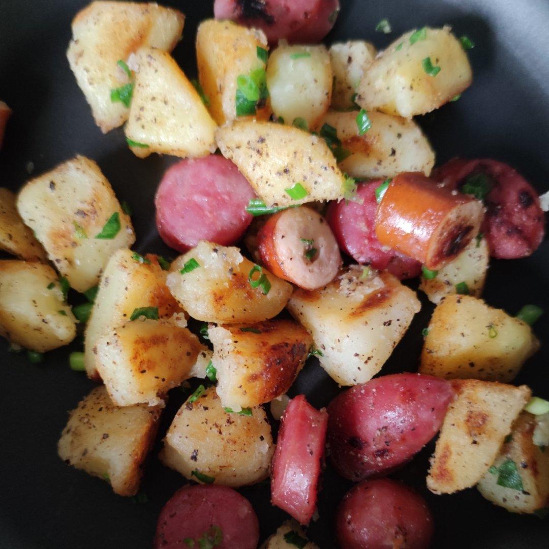 香煎土豆脆皮肠