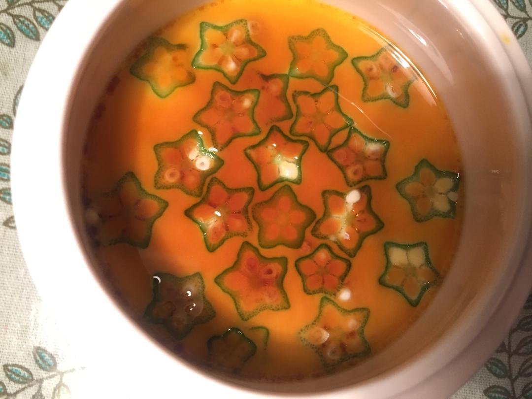 颜值控-做一朵开在碗里的花秋葵蒸水蛋
