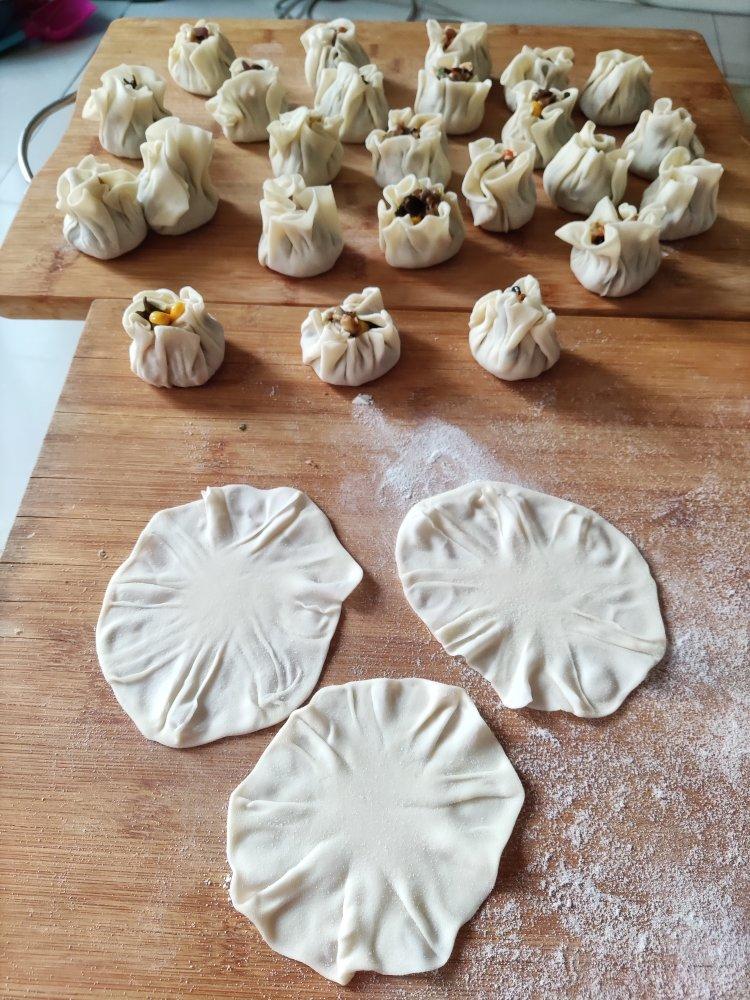 饺子皮变烧麦皮，不用擀面杖