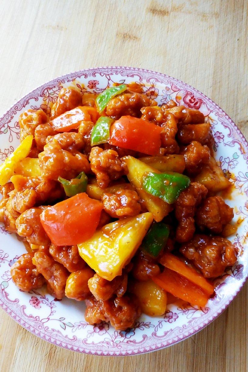菠萝咕噜肉