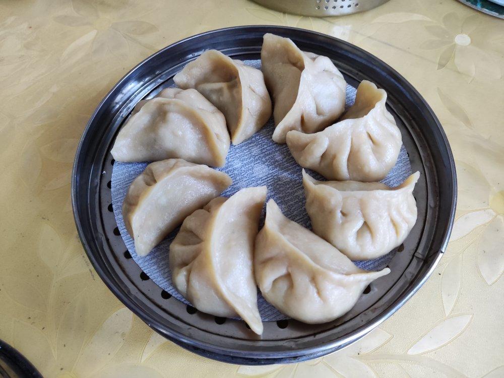 玉米面烫面蒸饺